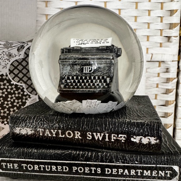 Taylor Swift Tortured Poets Department Snow Globe - Picture 3 of 3